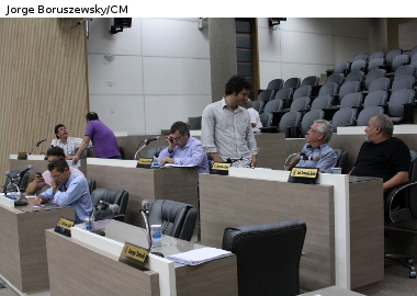 Município terá de implementar e difundir saneamento ambiental