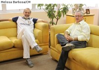 - Músico Délcio Tavares visita a Câmara