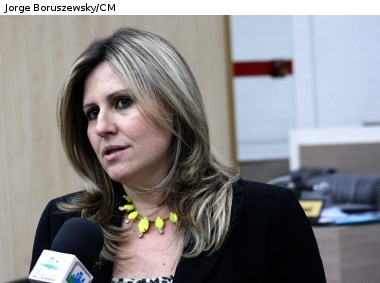 Patrícia Beck pede ação da BM e da Guarda para impedir som alto em veículos