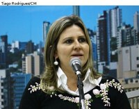 Patrícia Beck pede linha de ônibus entre Canudos e Hospital Regina