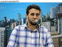 Issur Koch pede sinalização na ciclovia