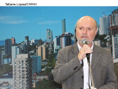 Peteffi busca informações sobre fechamento de posto da BM em Lomba Grande