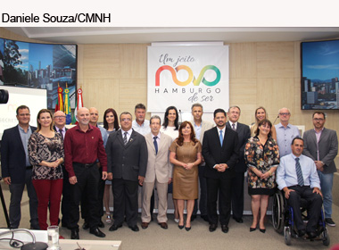 Prefeita eleita Fátima Daudt anuncia nomes do primeiro escalão do governo