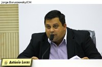 Presidente da Câmara recebe reivindicações de servidores municipais