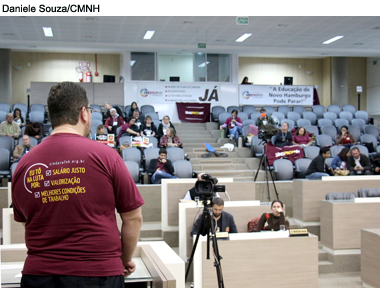 Presidente do SindProfNH usa a tribuna e acusa Executivo de encerrar diálogo sobre dissídio salarial