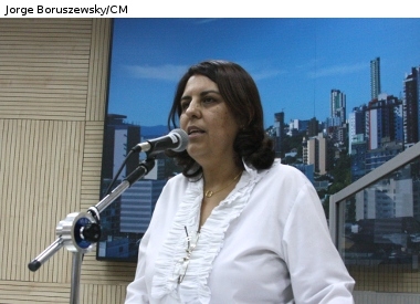 Procuradora-geral do Município fala sobre licitações para as bancas do Centro