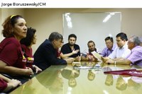 Professores pedem apoio da Câmara em negociações com o Executivo