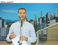 Projeto acrescenta na legislação a castração gratuita de cães e gatos