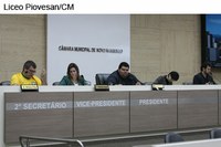 Projeto cria e denomina três escolas de educação infantil