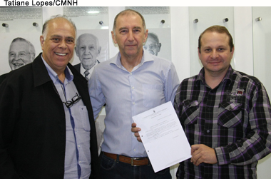 Projeto dá o nome de Júlio Monzo a uma via pública