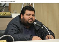 Projeto de Naasom determina a distribuição gratuita de fraldas geriátricas