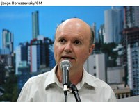 Projeto de Peteffi visa regularizar comércio ambulante de flores