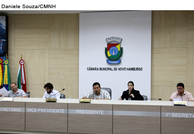 Projeto decreta ponto facultativo no dia 14 de novembro de 2016