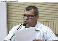 Projeto prevê multa para que depositar entulhos nas ruas 