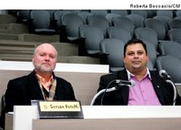 Projeto proíbe ocultar rosto em protestos