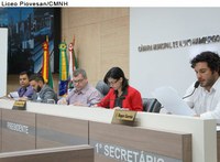 Projeto que cria conselhos escolares é aprovado