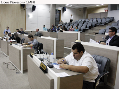 Proposta ajusta redação de lei sobre seguridade social dos servidores