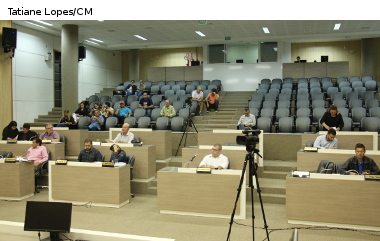 Proposta altera lei que instituiu conselhos escolares