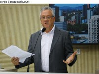 Proposta torna obrigatória instalação de itens de segurança em bancos