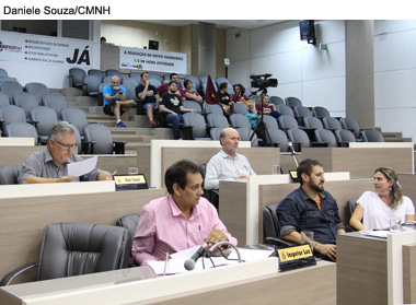 Rejeitada proibição do parcelamento do reajuste dos vencimentos do funcionalismo 