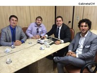 Gabinete: Roger articula 2 milhões em emendas para Novo Hamburgo