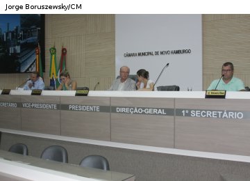 Segurança, educação e preconceito na pauta do dia 