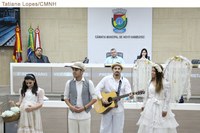 Teatro Luz e Cena destaca importância da comunicação entre as pessoas