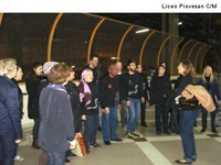 Um pouco de arte para os que andam na linha