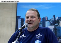 Valdir de Souza Bitencourt dá nome a rua do Loteamento Morada das Rosas