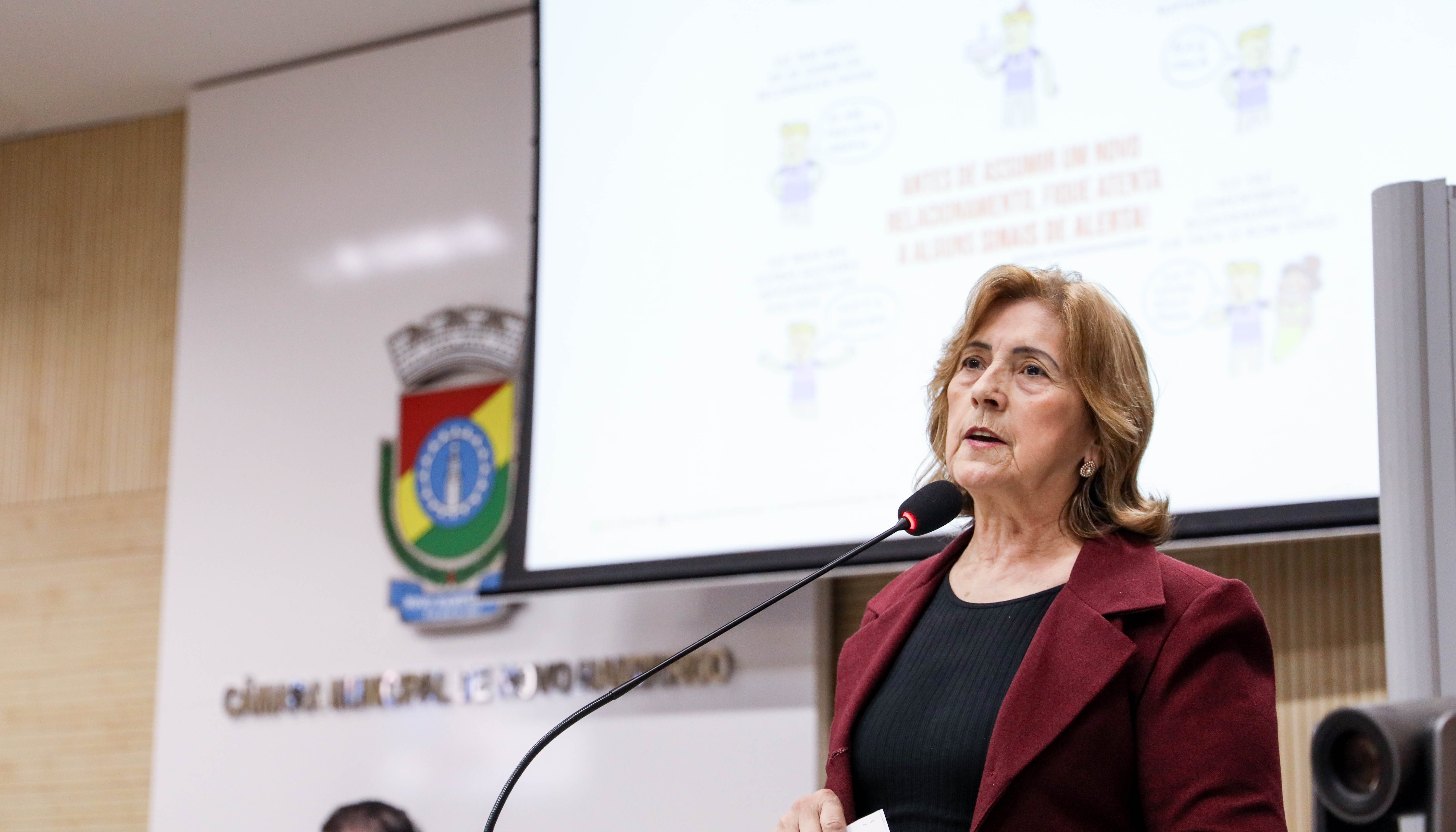 Aprovada criação de semana de combate a relacionamentos abusivos