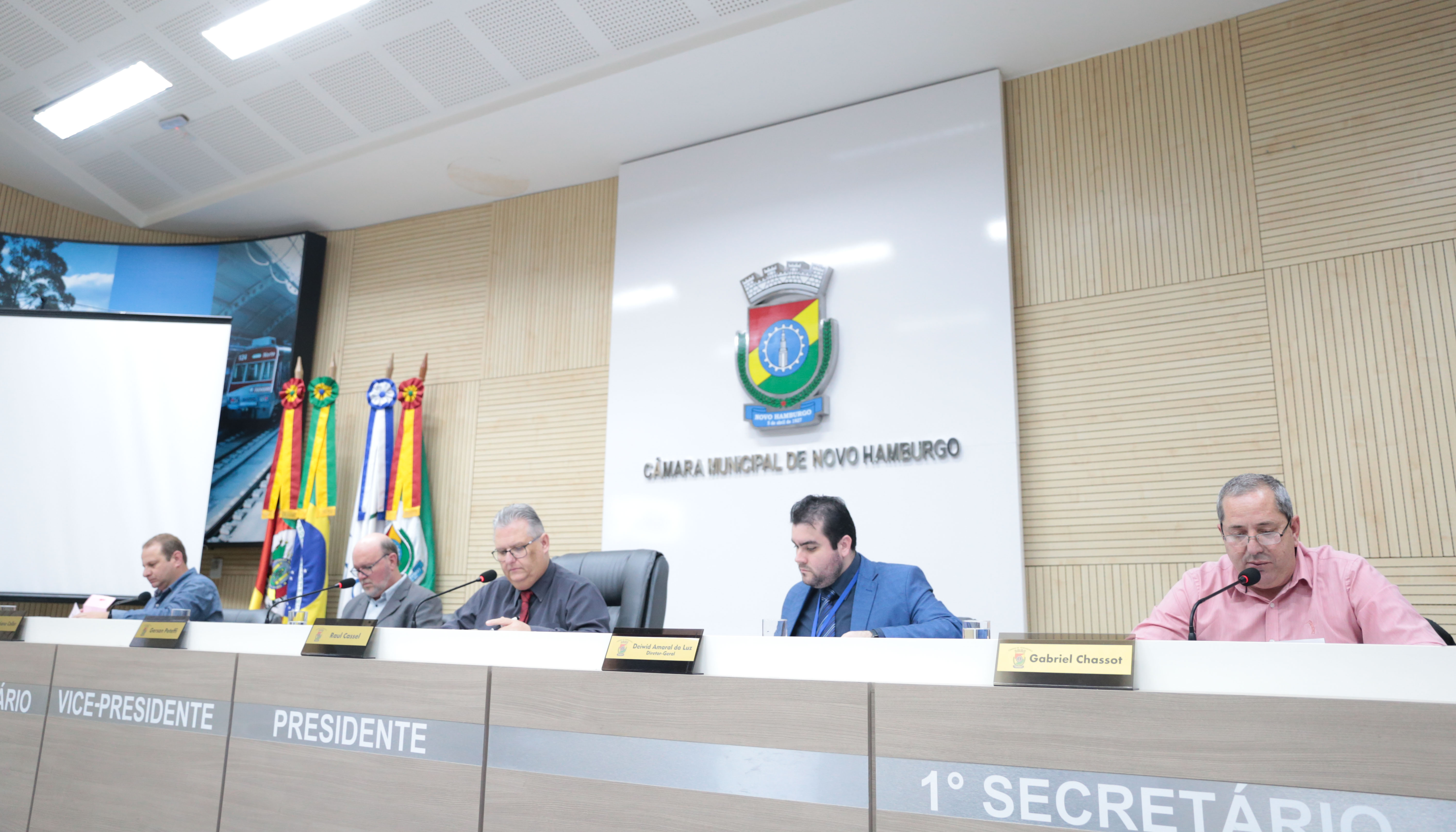 Aprovada inclusão de rubricas na LOA para aquisição de equipamentos na área da saúde