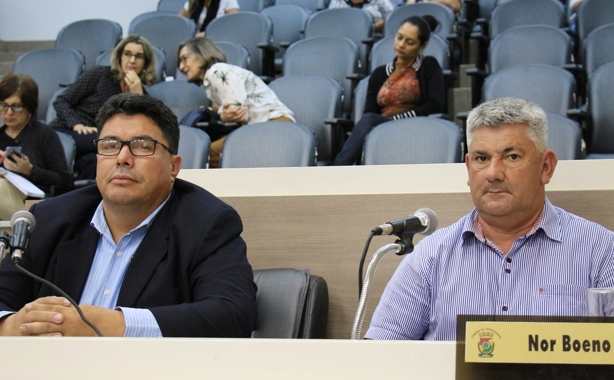 Aprovada moção de repúdio contra privatização do Banrisul