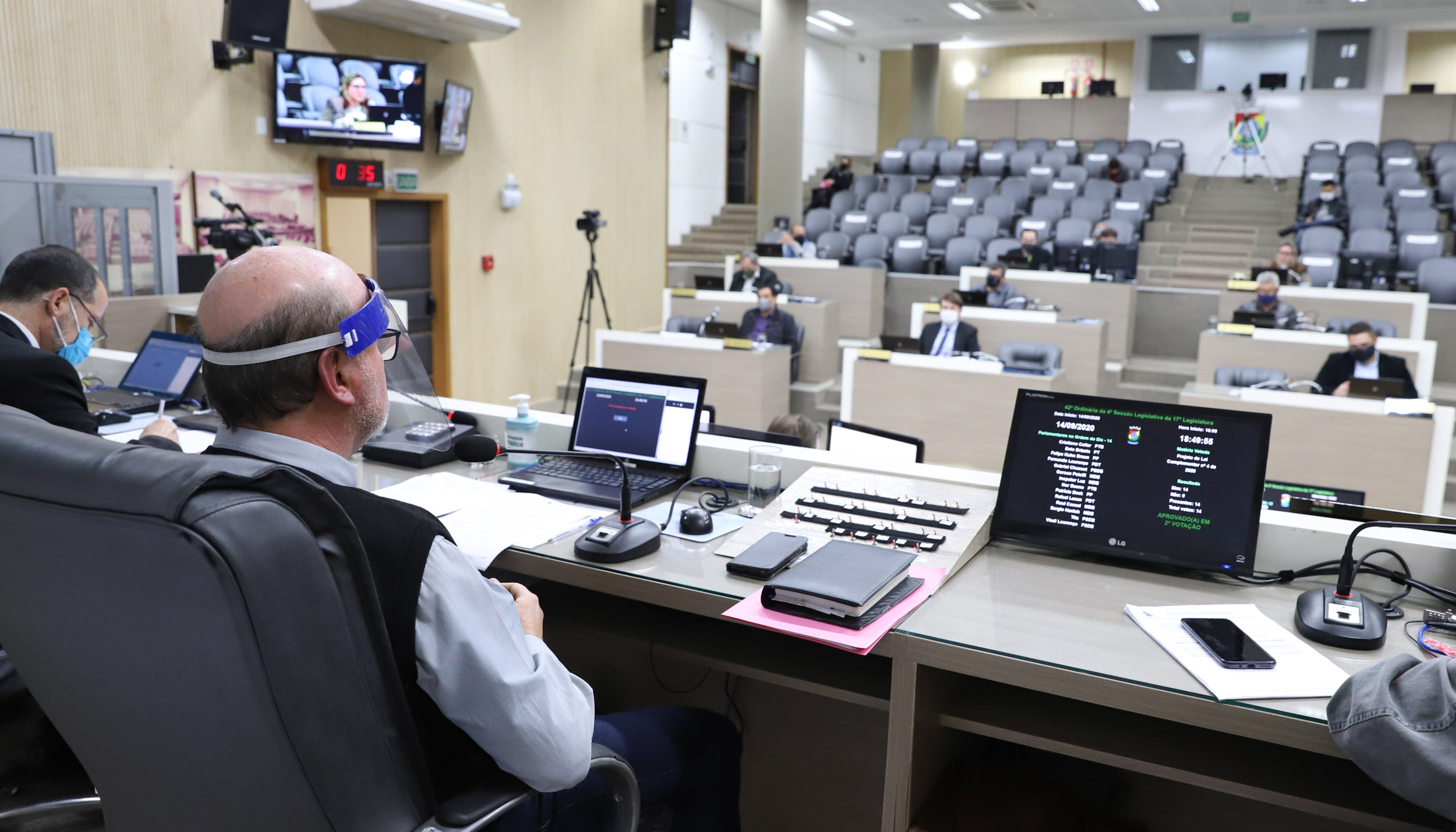 Aprovada redução de ISSQN para determinadas categorias até o final do ano