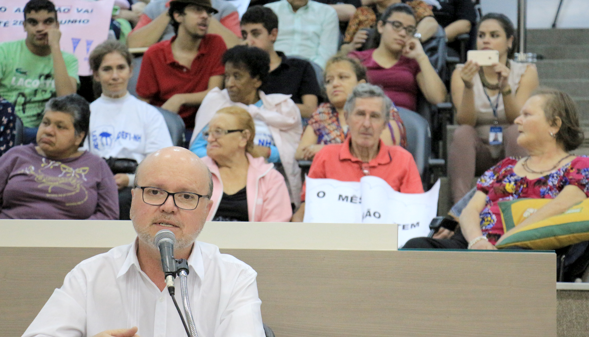 Aprovada resolução que altera espaço de fala na Tribuna Popular