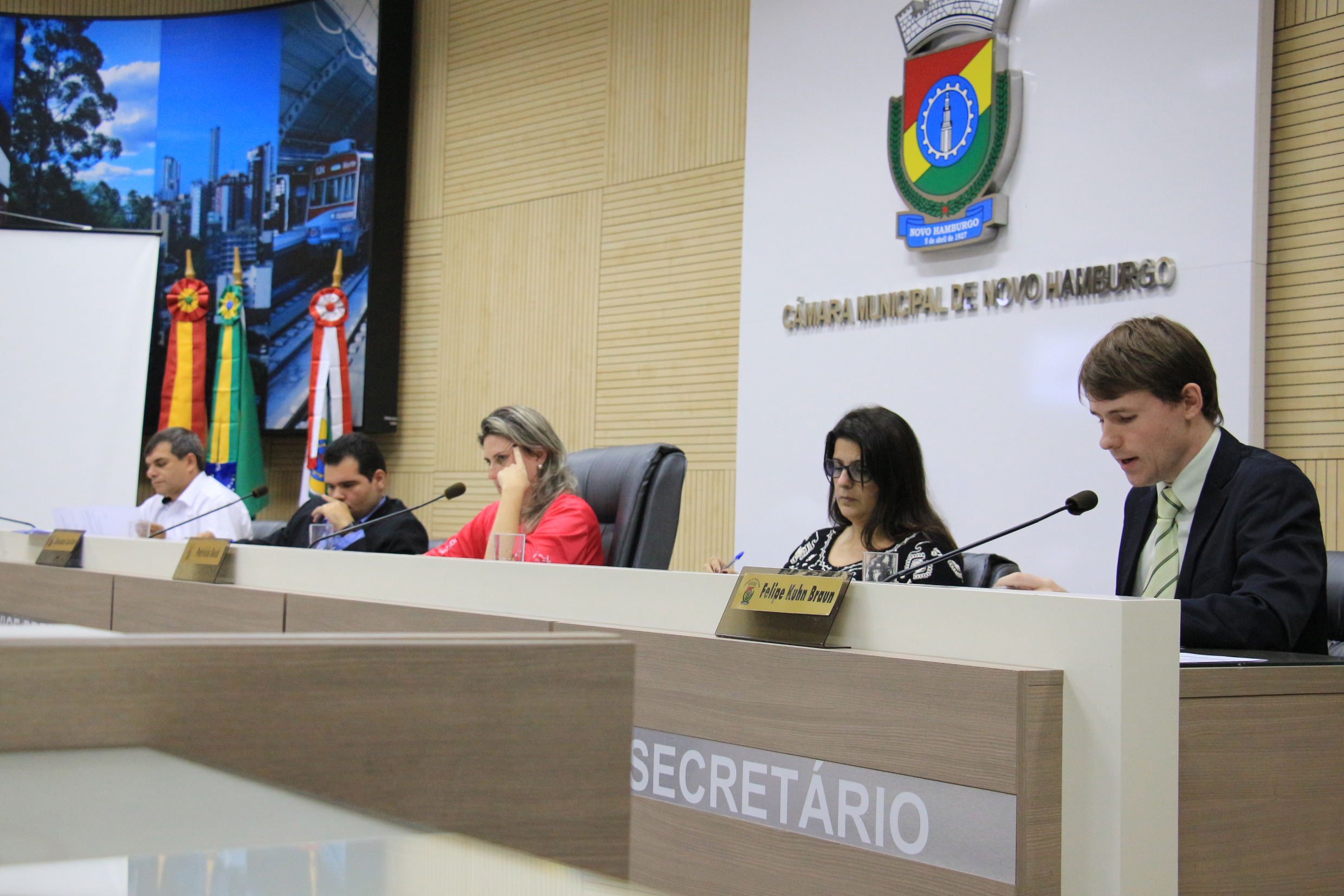 Aprovado projeto que corrige problema de legislação duplicada sobre diárias 