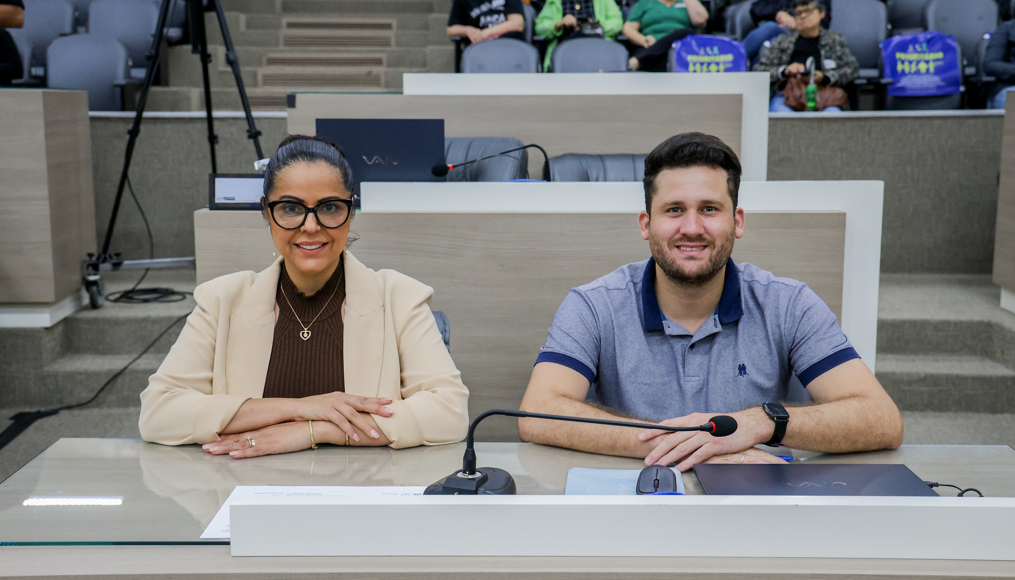 Aprovado projeto que incentiva doação de ração como ingresso solidário em eventos