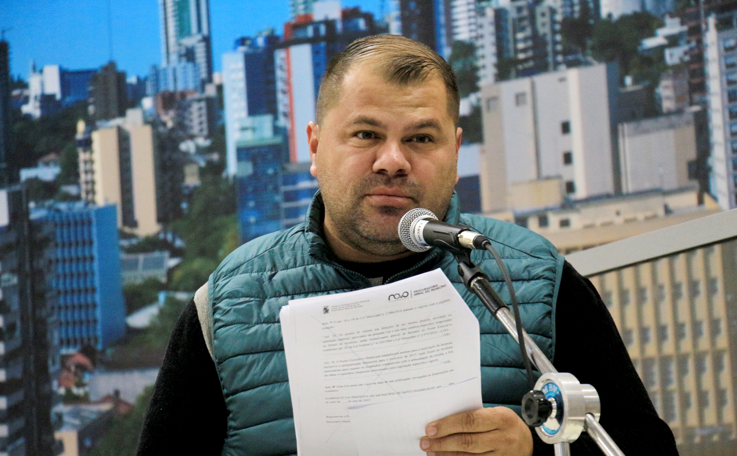 Aprovado projeto que institui programa Adote uma Lixeira