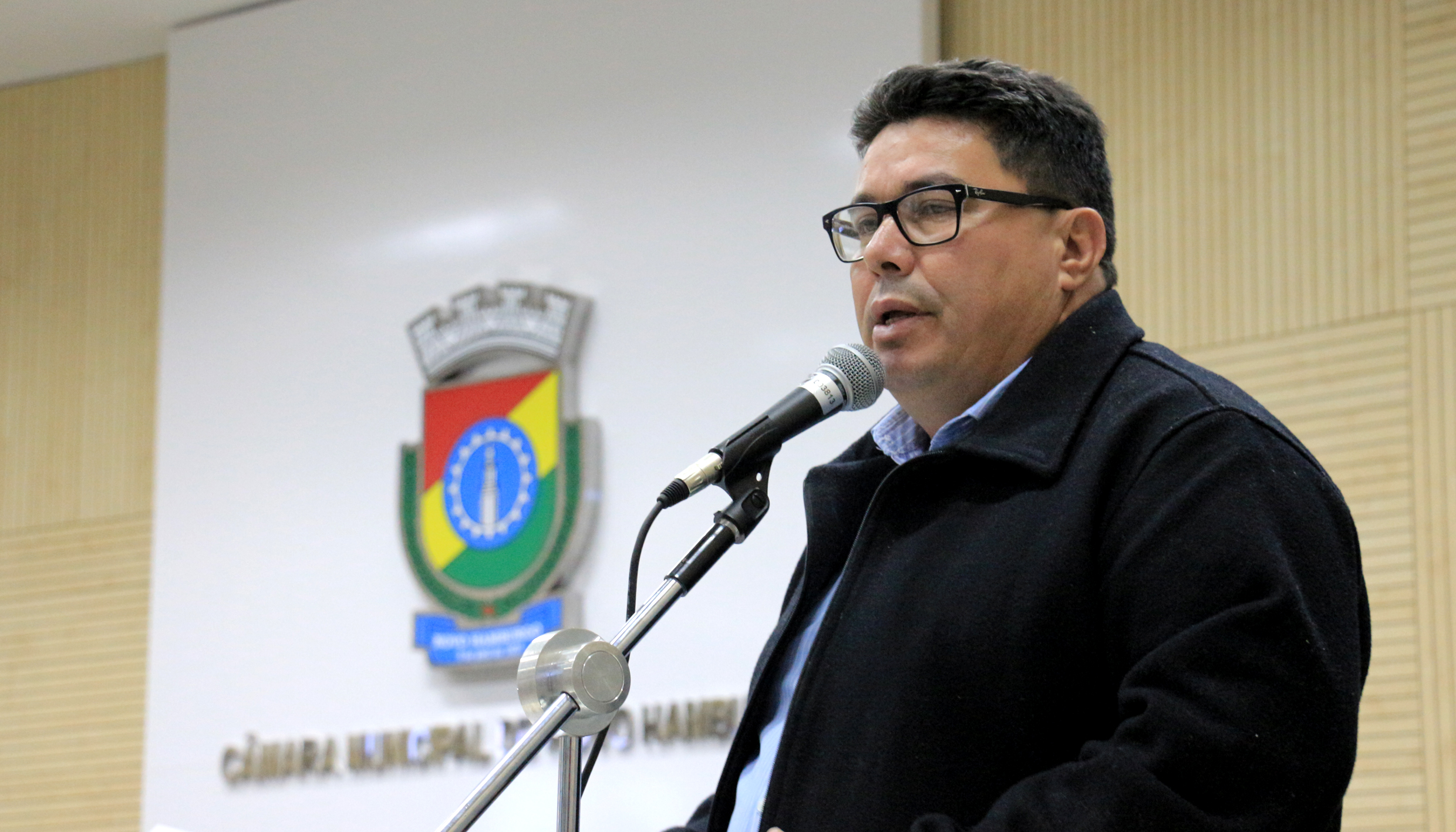 Aprovado projeto que permite que comissões especiais proponham audiências públicas