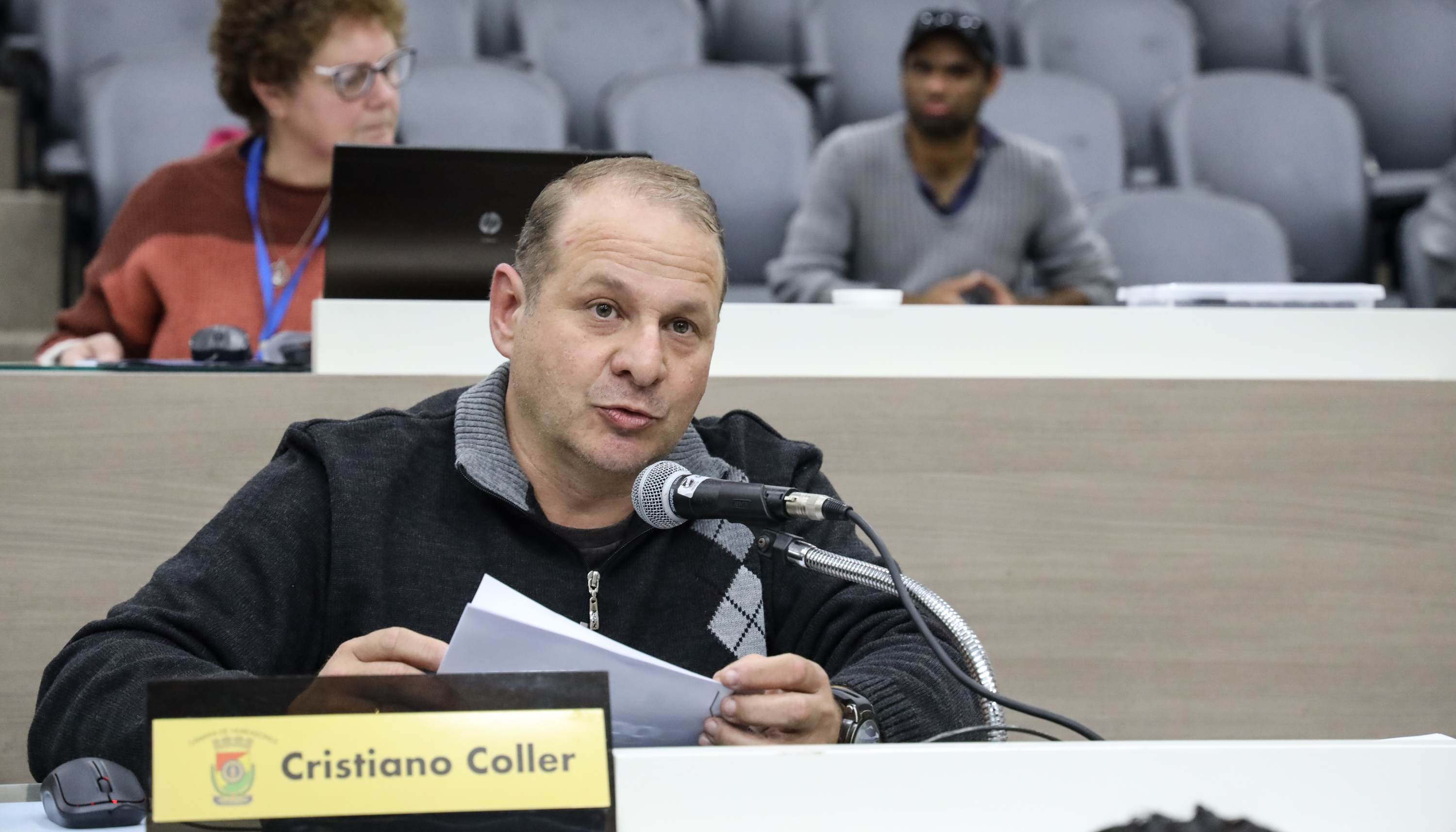 Arquivado projeto que defendia divulgação do andamento de obras no município