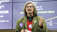 Artista plástico critica “desmonte” enfrentado pelo setor cultural em Novo Hamburgo