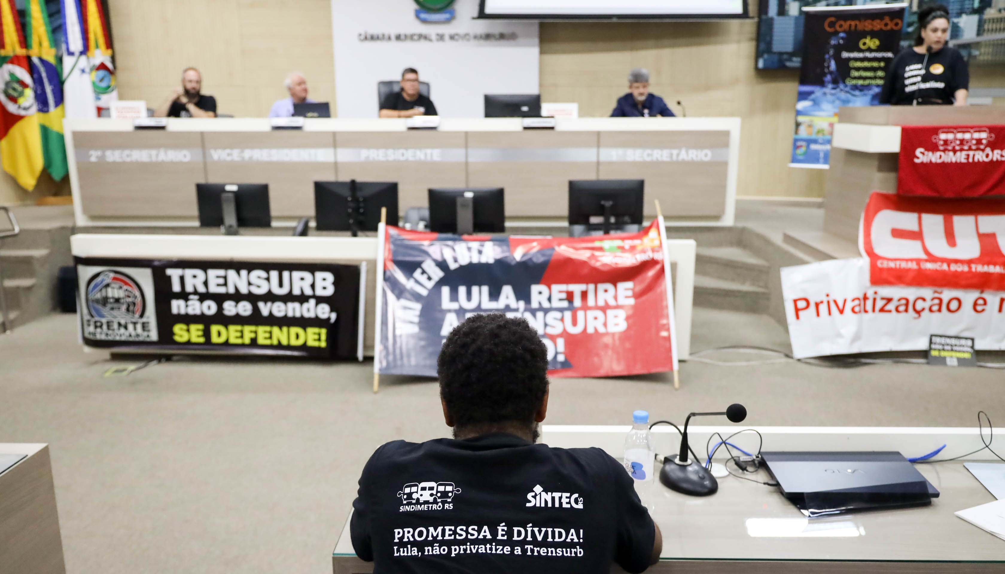 Audiência pública cobra retirada da Trensurb de programa de privatização