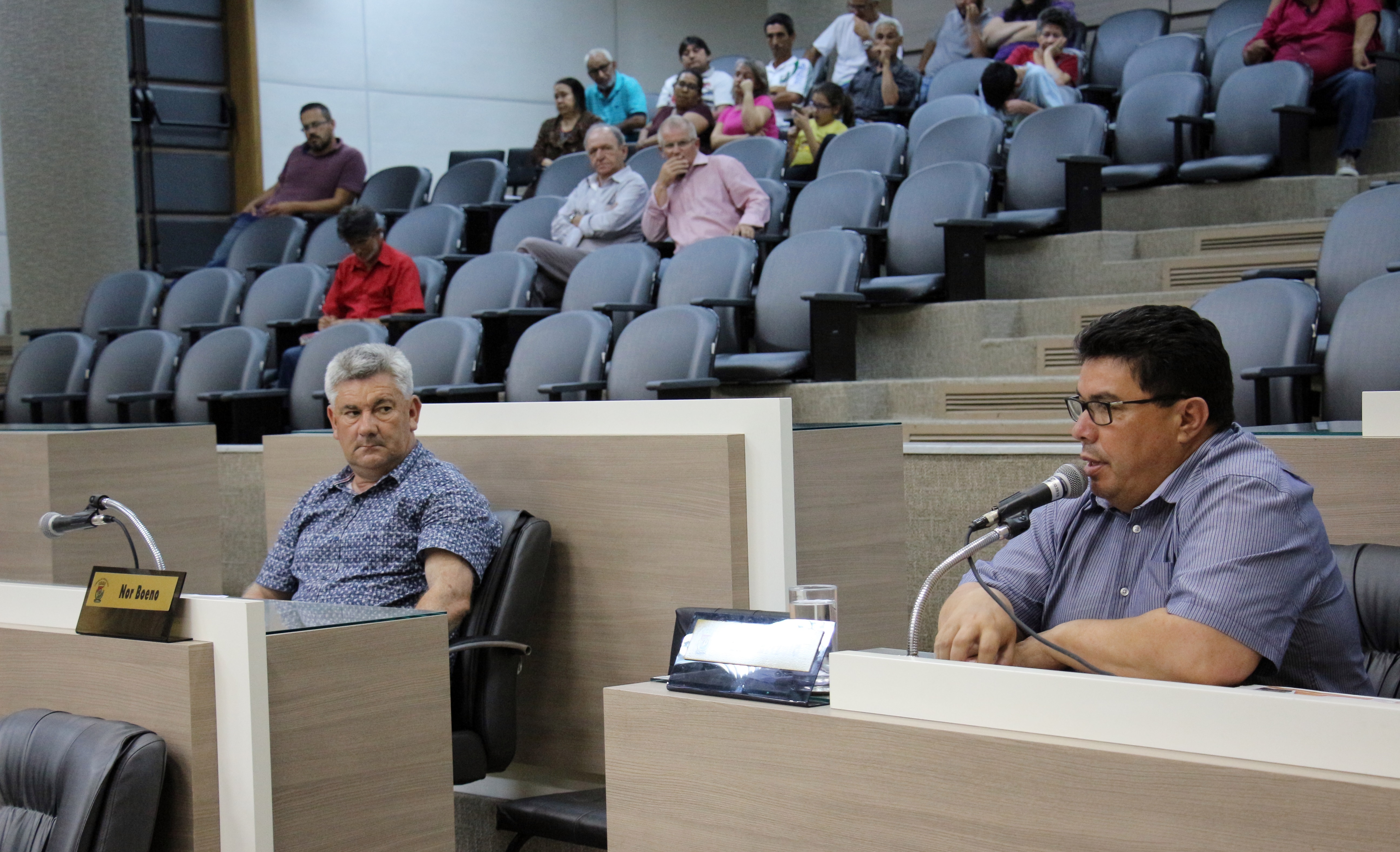 Em vista projeto que estende auxílio-alimentação da Prefeitura para CCs