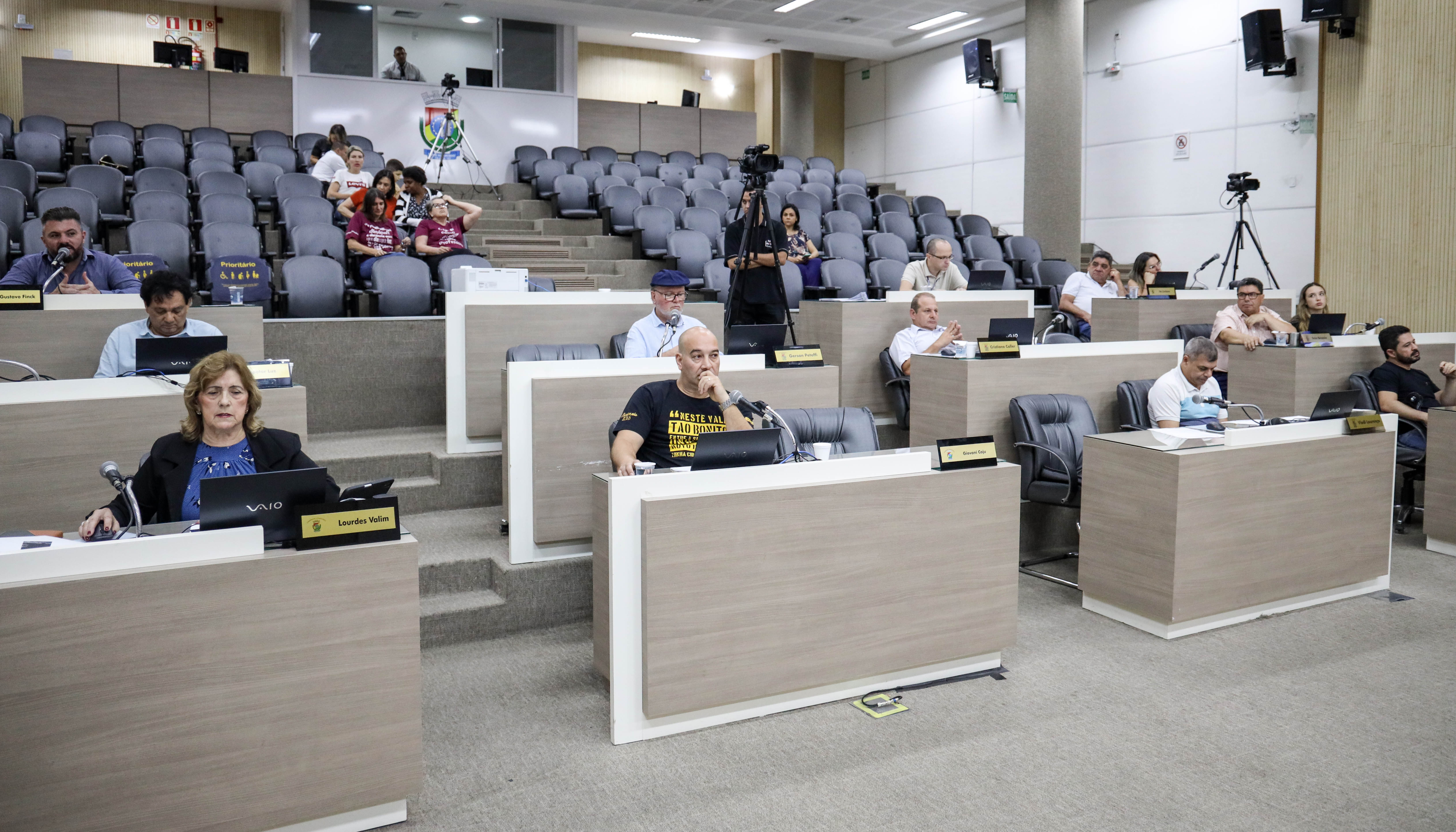 Câmara acolhe parecer do TCE-RS e aprova contas de 2019 do Executivo