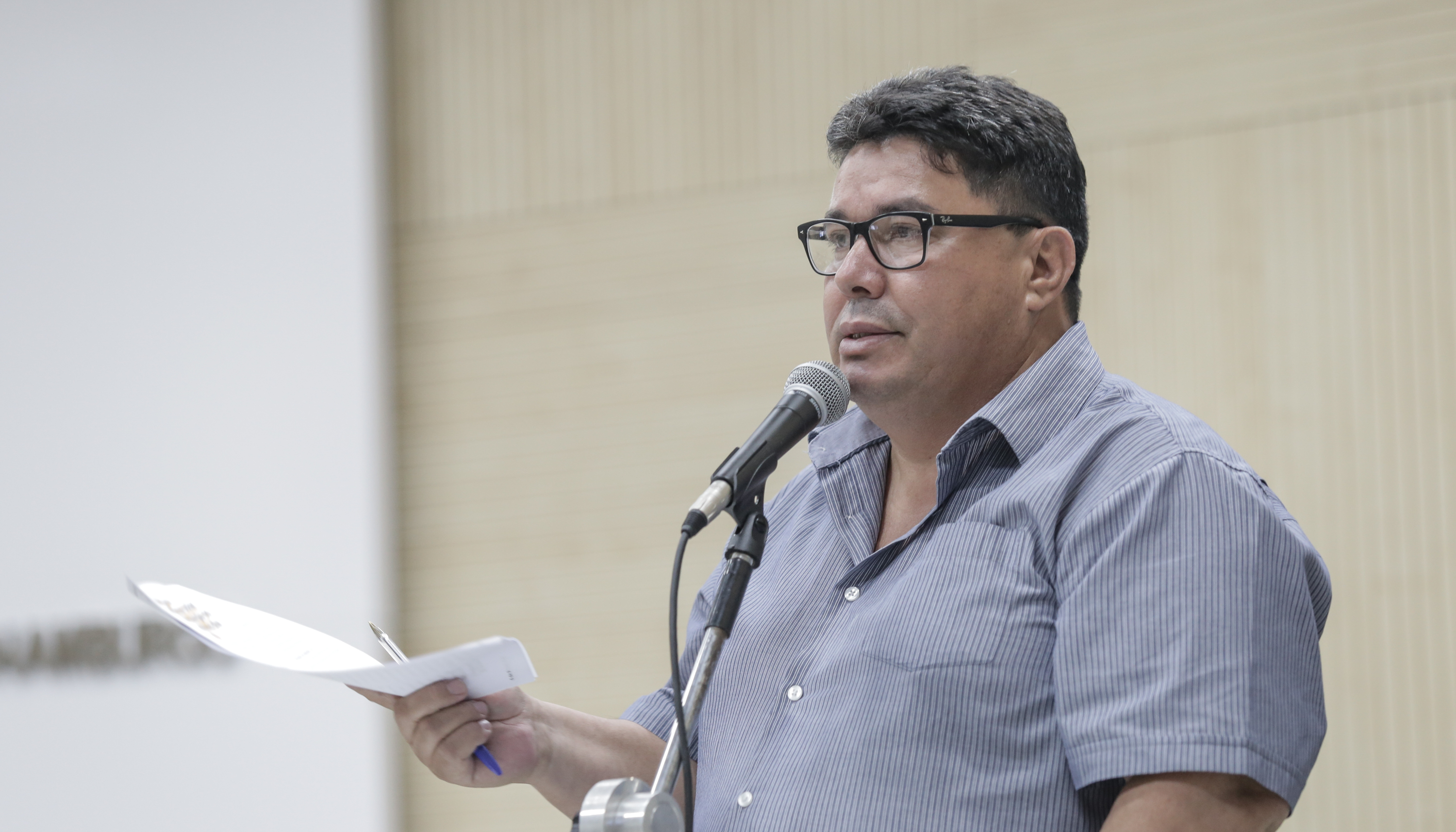 Câmara acolhe veto a proposta de energia solar em prédios públicos