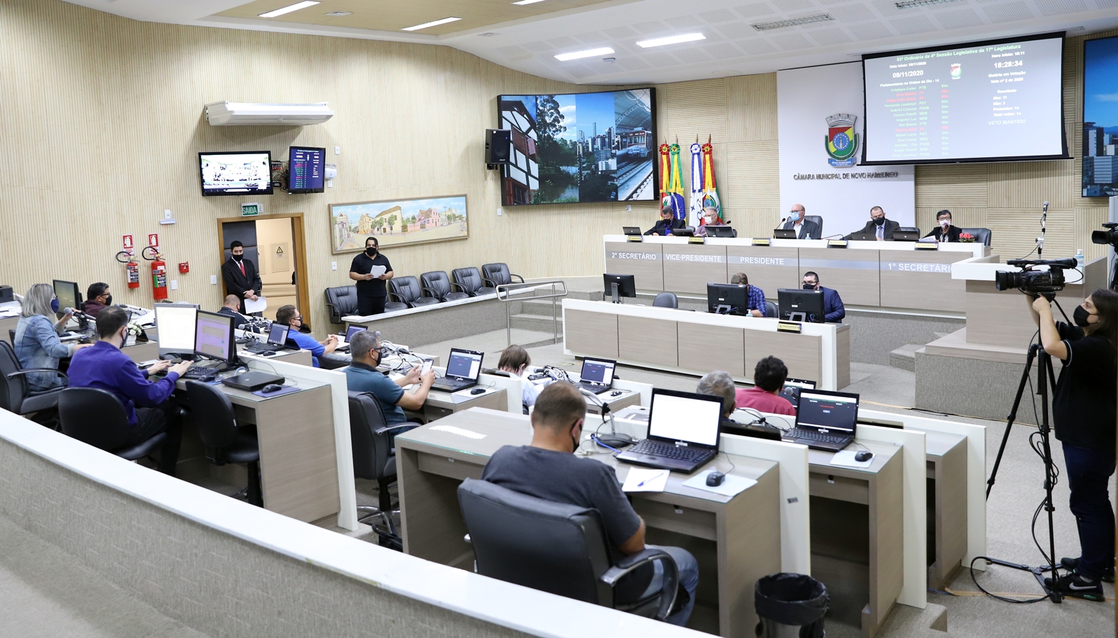 Câmara acolhe veto a proposta de redução temporária de ISSQN