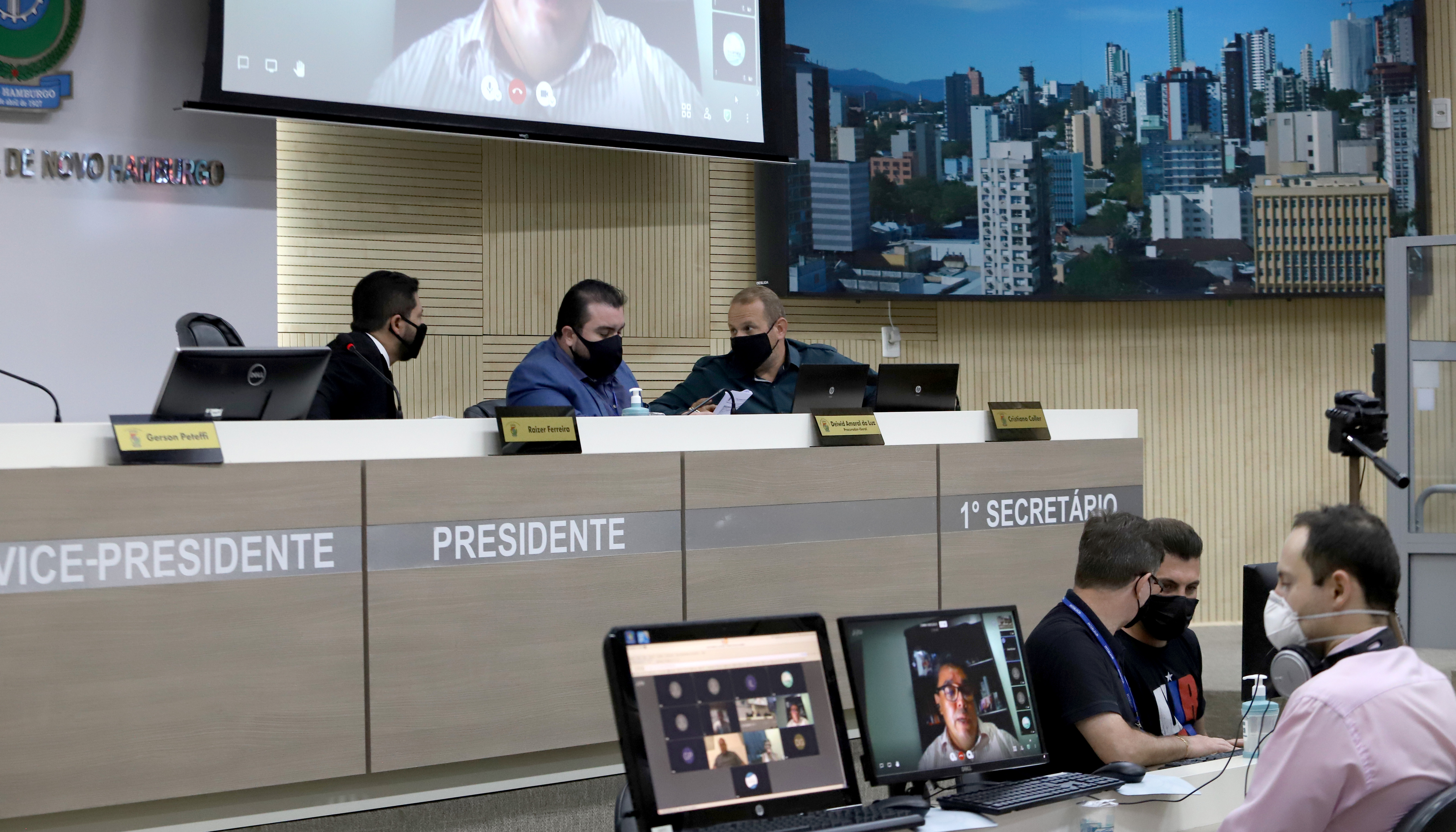 Câmara adota sessão remota e teletrabalho devido ao agravamento da pandemia