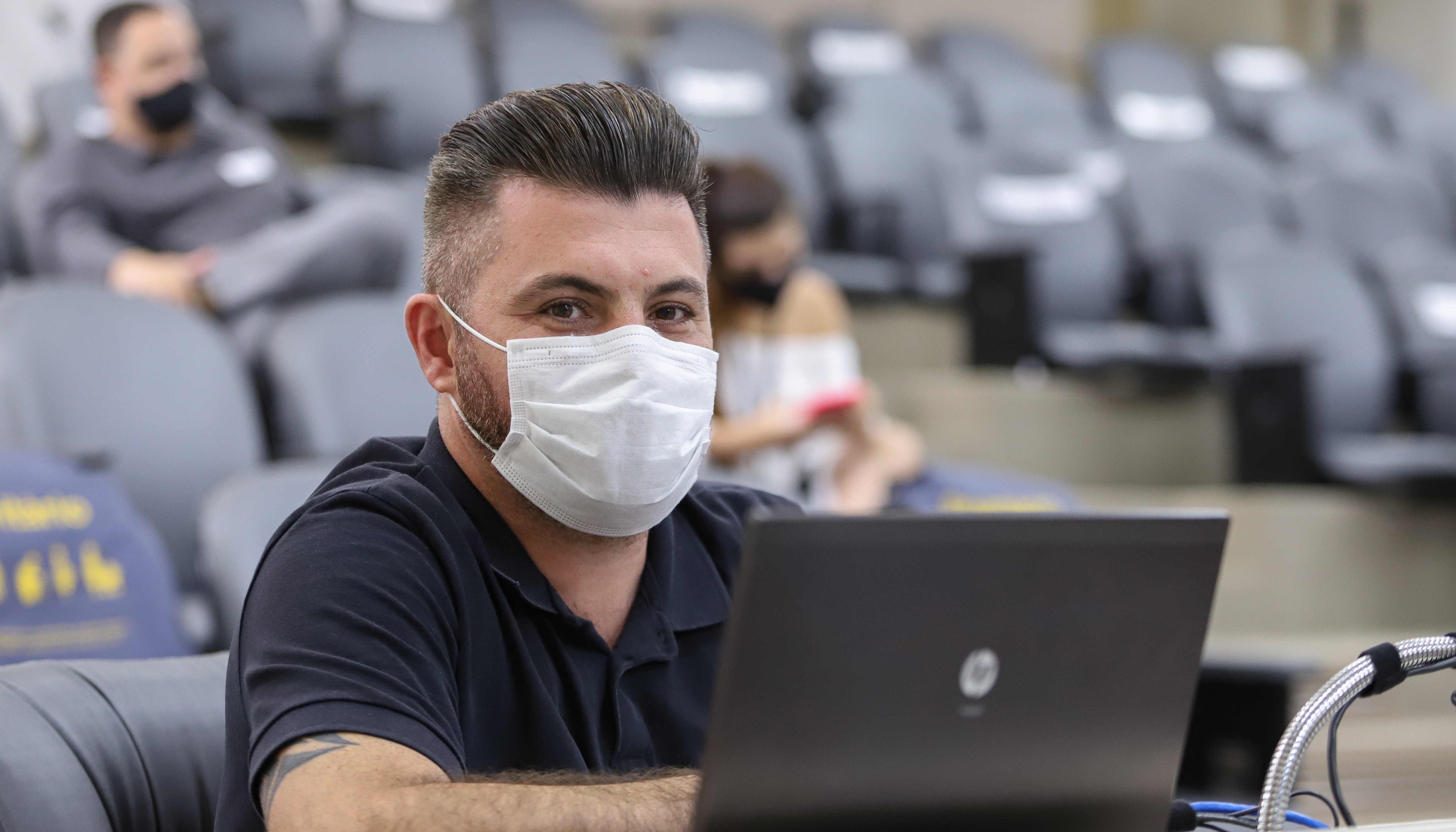 Câmara apoia projeto de lei federal que incentiva doações para a compra de medicamentos de alto custo