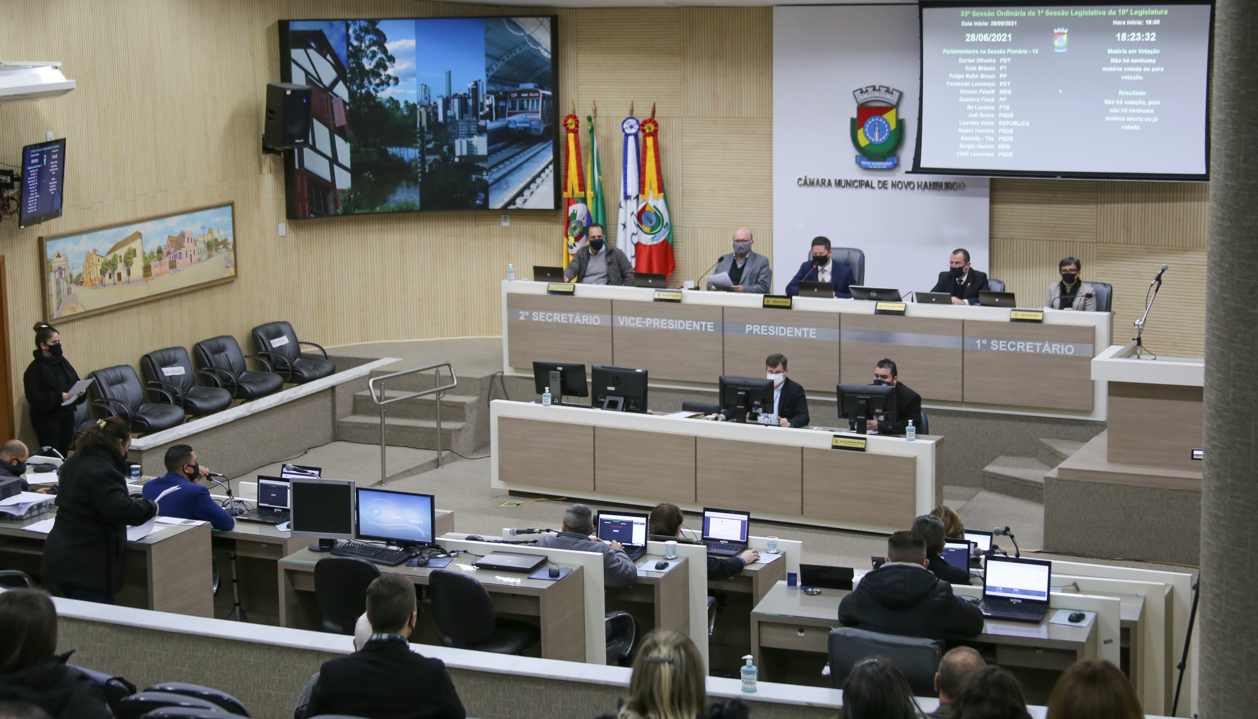 Câmara aprova crédito especial para recuperação de estradas em Lomba Grande