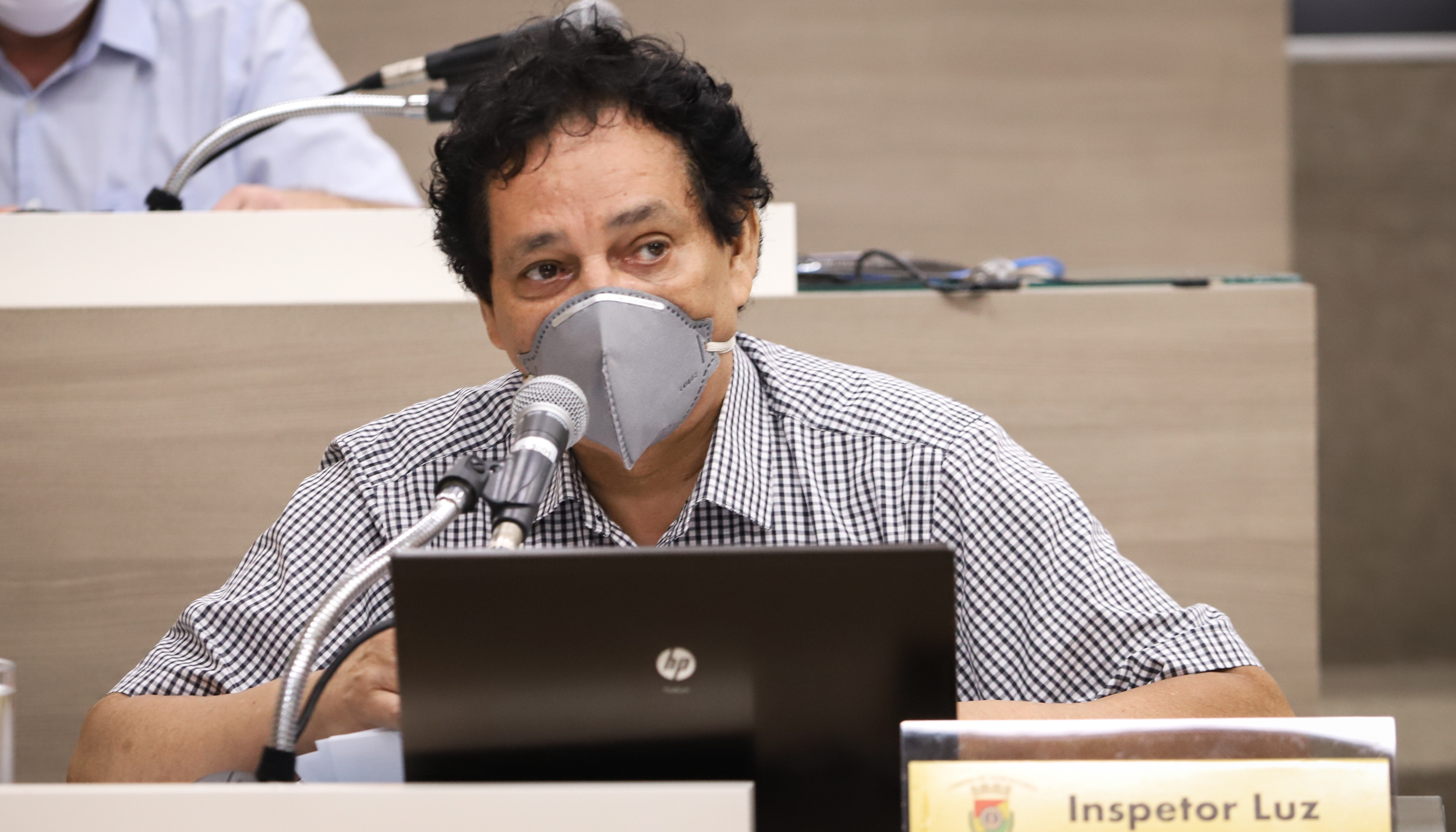 Câmara aprova instalação de câmeras de vigilância nos acessos às escolas municipais