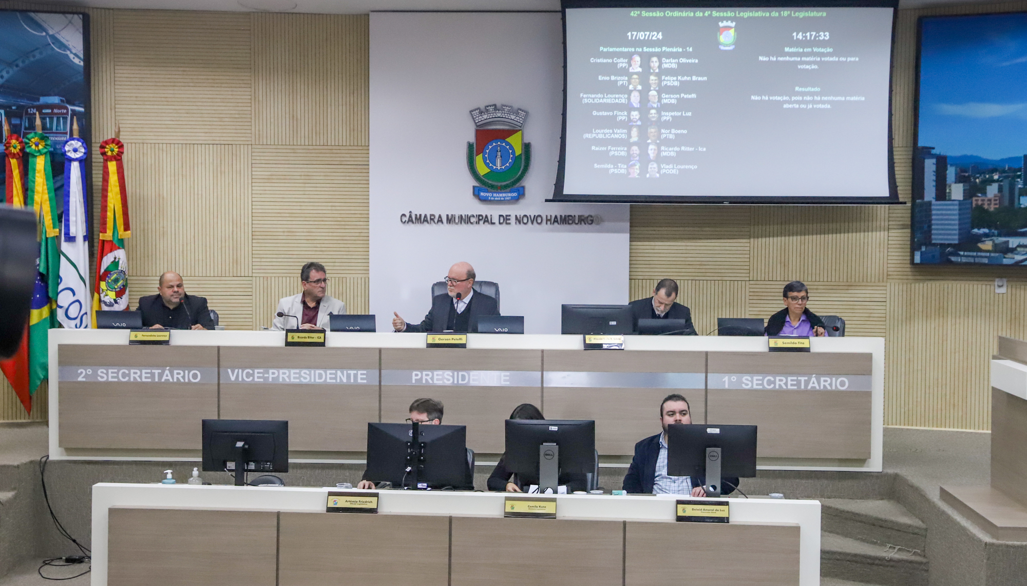 Câmara aprova moção de aplauso ao árbitro gaúcho Daniel Bins